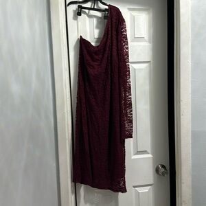 Burgundy one sleeve lace maternity dress